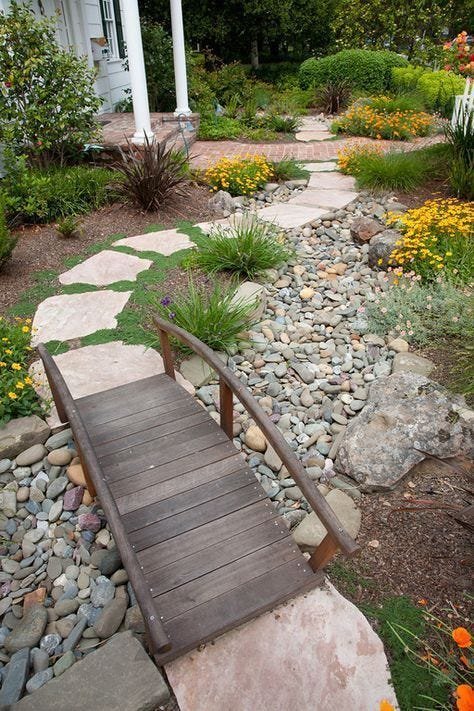 15 Budget Friendly Dry Creek Bed Ideas for a Better Looking Yard 24212